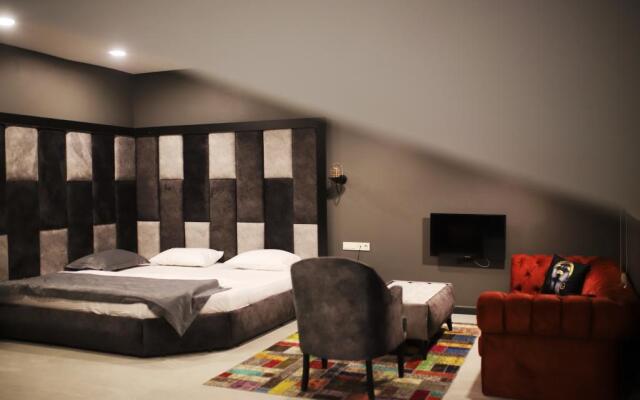 One Day Suit Hotel