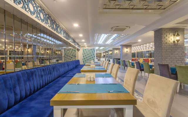 Best Western Plus Khan Hotel