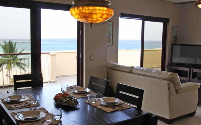 Ocean Front Penthouse Reef 401 at Faro