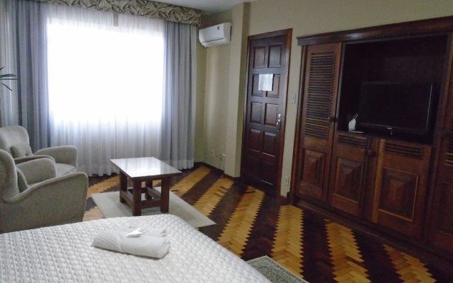 Hotel San Rafael