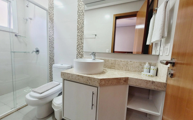 103/3 apto com piscina aquecida