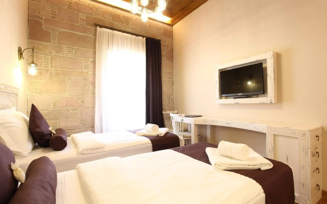 Orchis Hotel