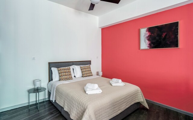 Sanders Center - Lovely Studio Apartment