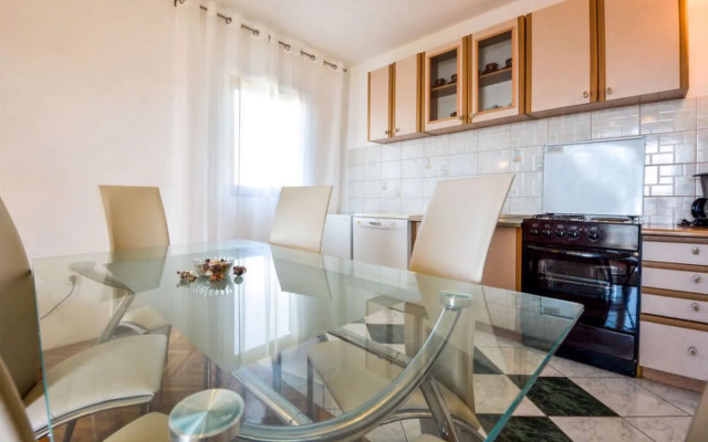 Apartment Beba Karlobag 11206