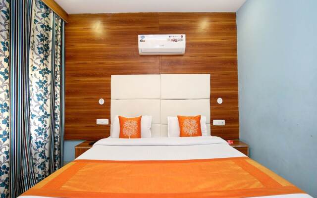 OYO 8622 Hotel Grand Inn