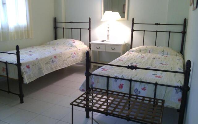 Iliobasilema Studios And Apartment