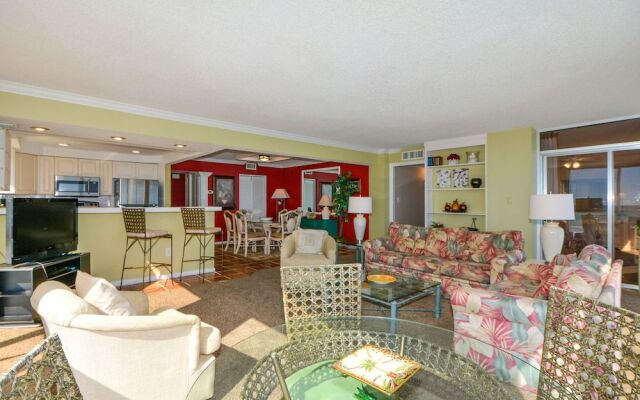 Shoreline 1041 Condo by RedAwning