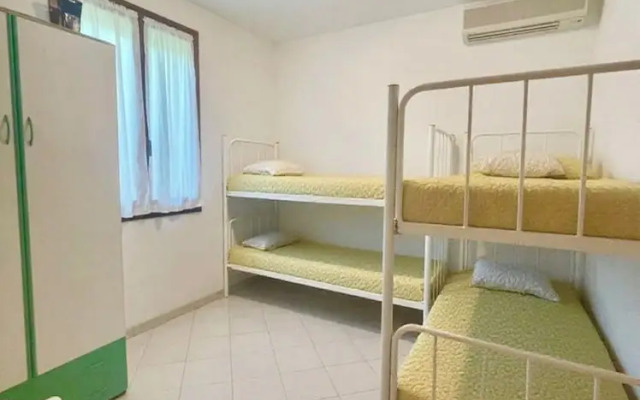 Delightful Villa With Garden and Pool in Albarella