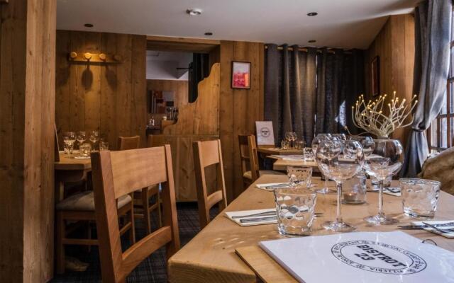 Curling Hôtel & Bar