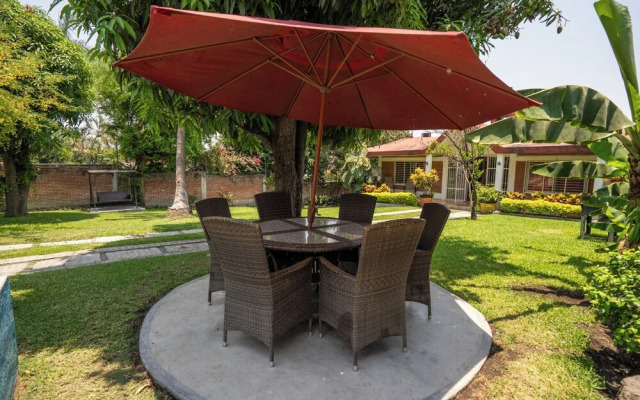 Vacation house with pool - Temixco 2 BR