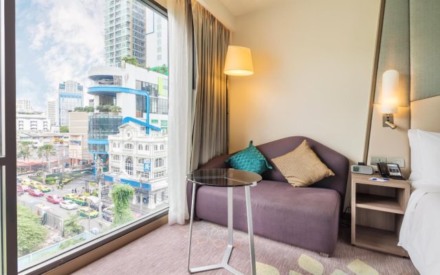 Holiday Inn Express Bangkok Sukhumvit 11, an IHG Hotel