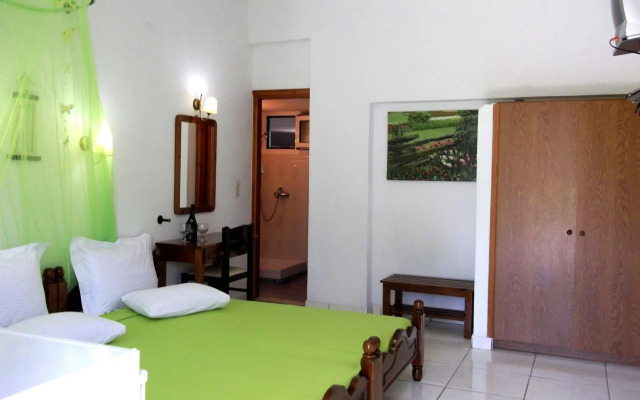 Artemis Bungalows