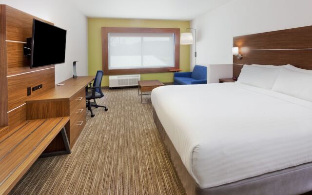 Holiday Inn Express & Suites Cartersville, an IHG