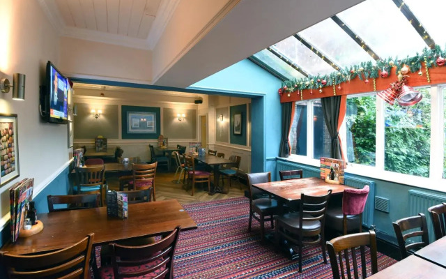 The Royal Oak by Greene King inns