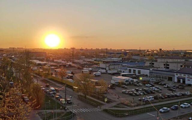 Апартаменты на улице Адоратского 52