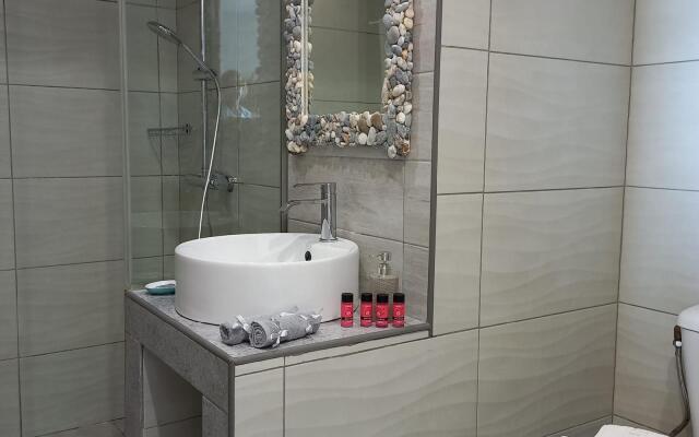 Core Luxury Suites