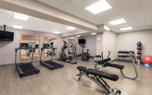 Holiday Inn Express Charleston-Summerville