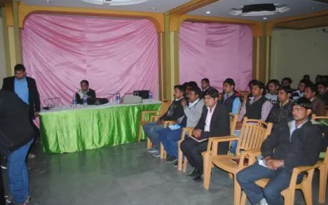 Hotel Vinayak Palace