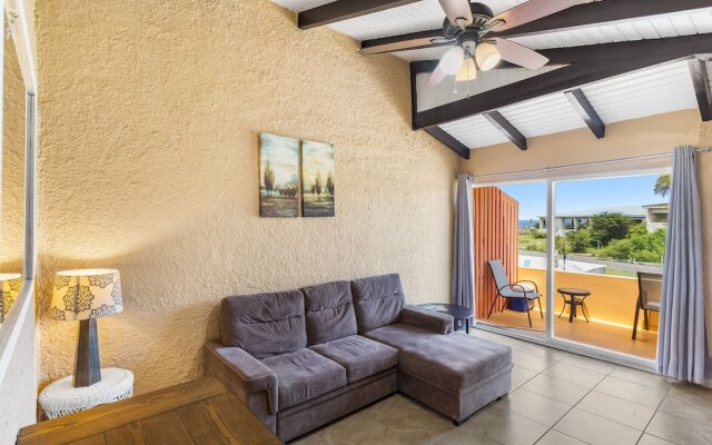 Caribbean View Your Way 1 Bedroom Condo by RedAwning