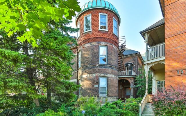 The West House