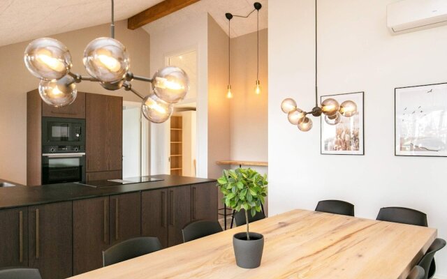 12 Person Holiday Home in Millinge