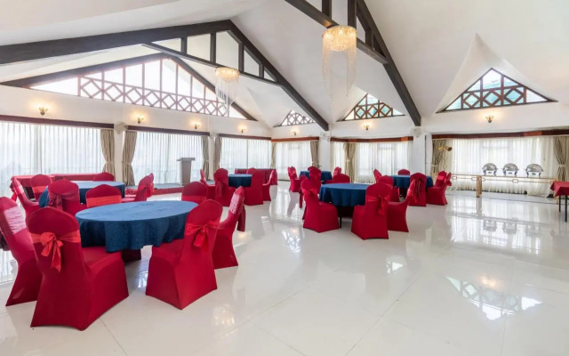 Summit Lillium Hotel & Spa