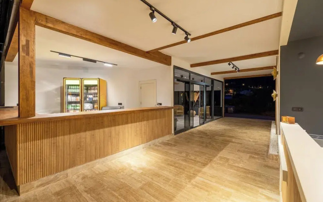 Rota Kilidonia Karaöz Suites&Villas
