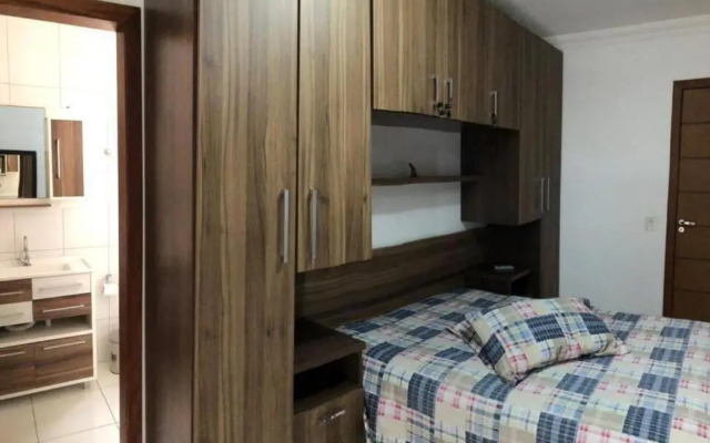 Bombinhas Bombas - Casa 10 Pax - Cod 268