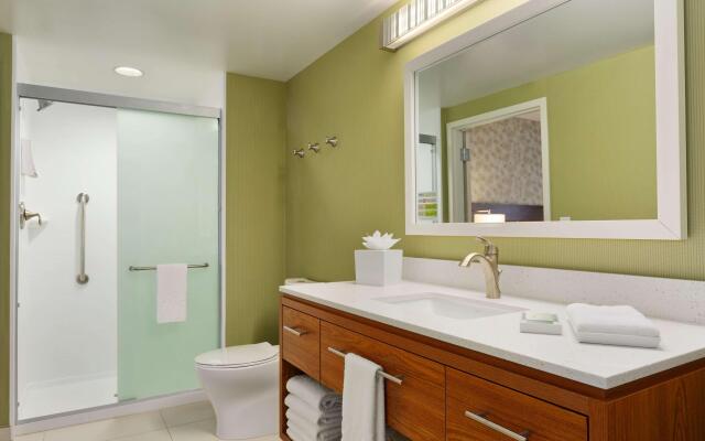 Home2 Suites by Hilton Baltimore / Aberdeen, MD