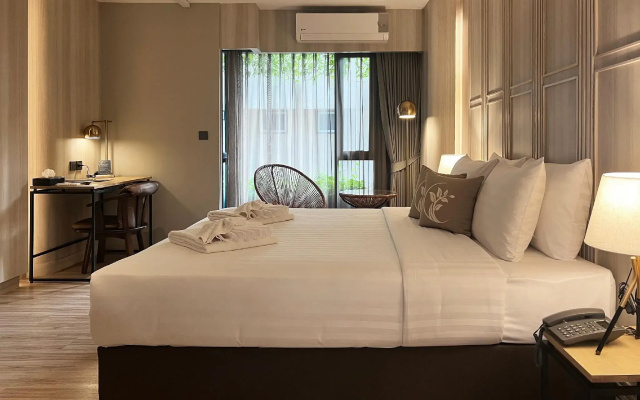 @Nares Hotel