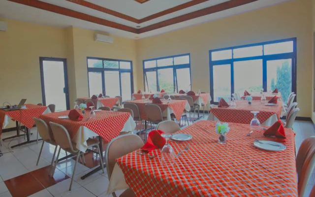 The Bandungan Hotel & Convention