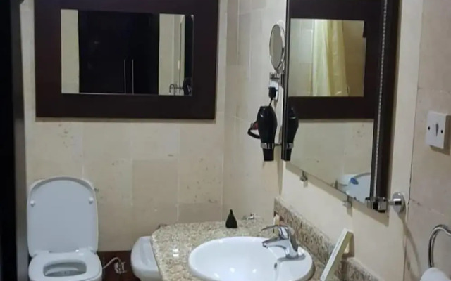 Ladalob Royal Suites
