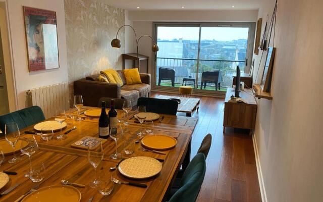 Appartement quartier calme. Proche Port et plages.