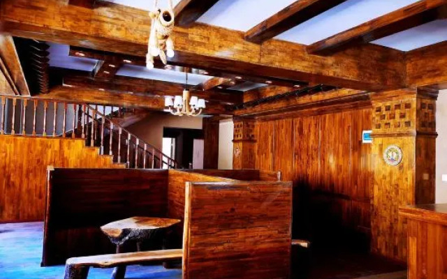 Dongnvqing Culture Theme Hotel