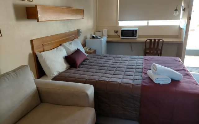 Country Motor Inn Singleton