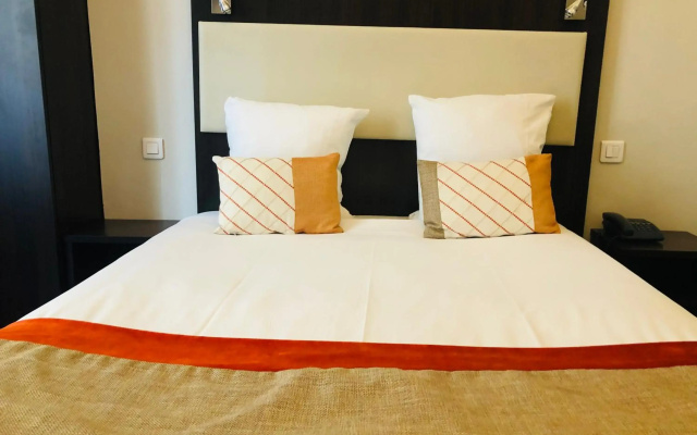 Hotel Corona Rodier Paris