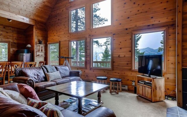 De Neige 5 Bedroom Home