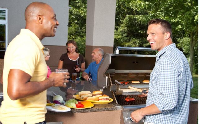 Sonesta Simply Suites Dallas Las Colinas