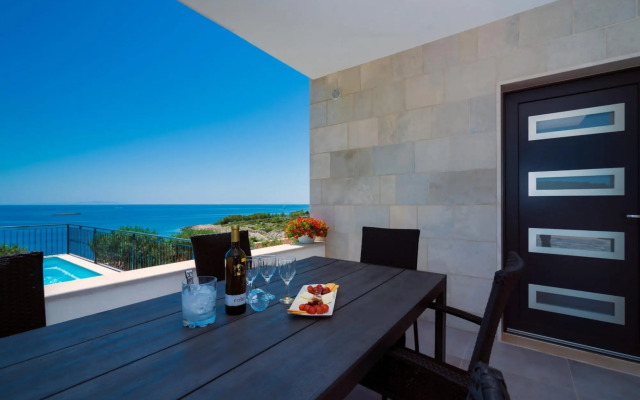 House Adio Mare in Razanj