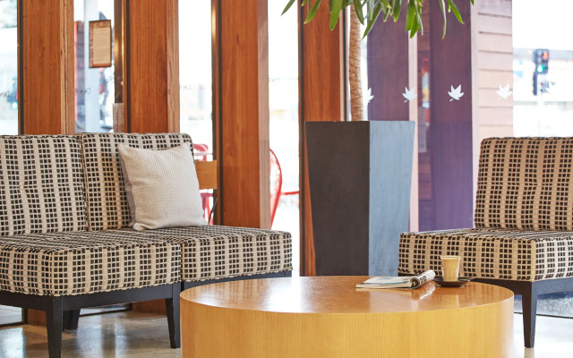 Melbourne Dandenong Central Apartment