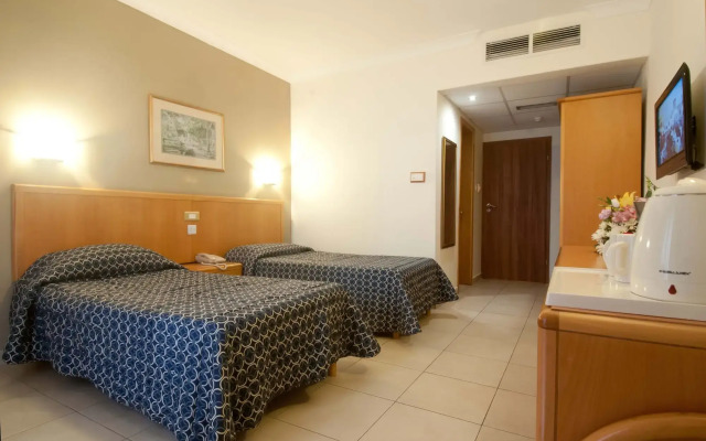 QAWRA Palace Resort & SPA