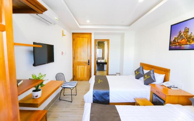 Sea Star Hotel