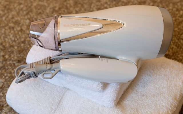 Happy Train Vintage Room