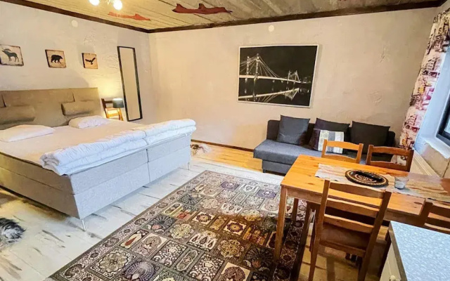 Cozy Holiday Home in Hoor for Four