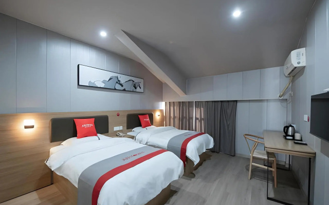 Junyi chain Hotel (Nantong Metro)