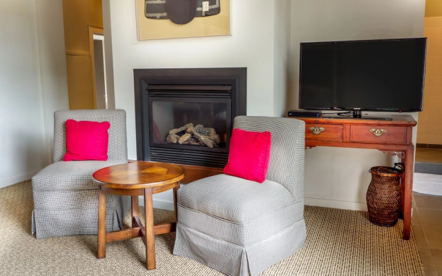 McCully House Inn