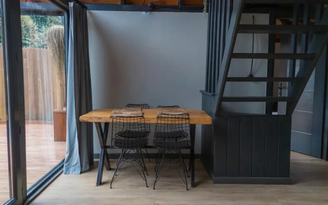 Adesa Bungalow Hotel