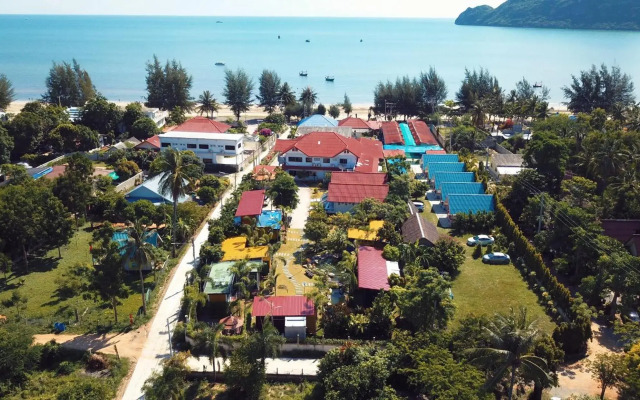 Beach Box @ Pran (SHA Extra Plus)