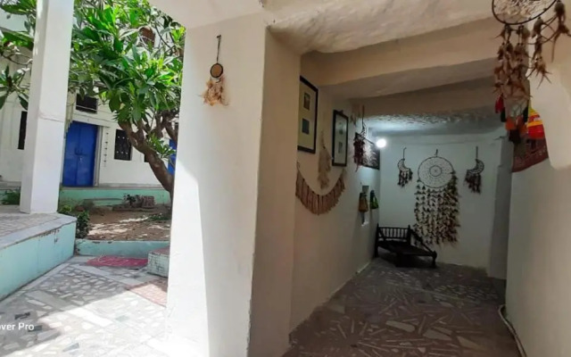 Shiva Guest House