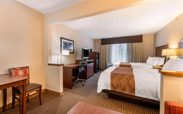 Quality Inn & Suites University Fort Collins